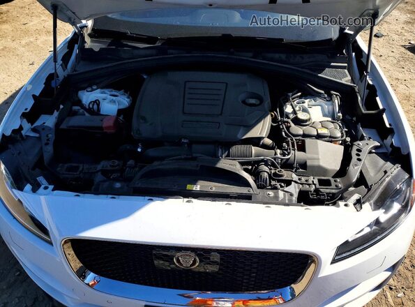 SADCJ2FX8KA357275 2019 JAGUAR F-PACE White ძრავის განყოფილების ხედი