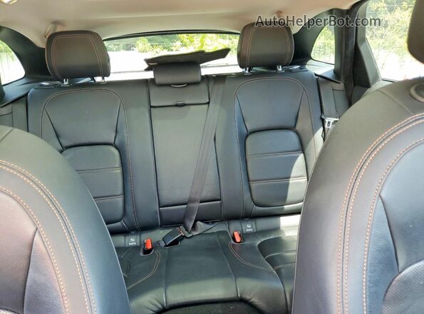SADCK2BN0HA095021 2017 JAGUAR F-PACE Gray Vista interior trasera