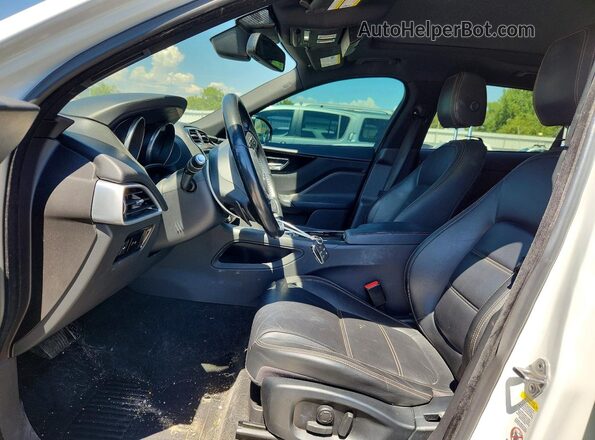 SADCK2BN8HA490337 2017 JAGUAR F-PACE White Widok wnętrza z przodu