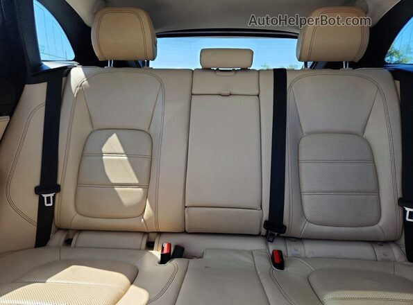SADCK2BNXHA493093 2017 JAGUAR F-PACE Black Vista de los asientos traseros