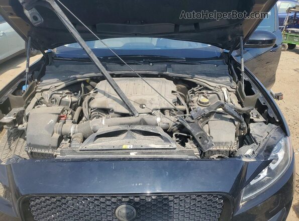 SADCK2BV2HA880415 2017 JAGUAR F-PACE Black Vista del compartimento del motor