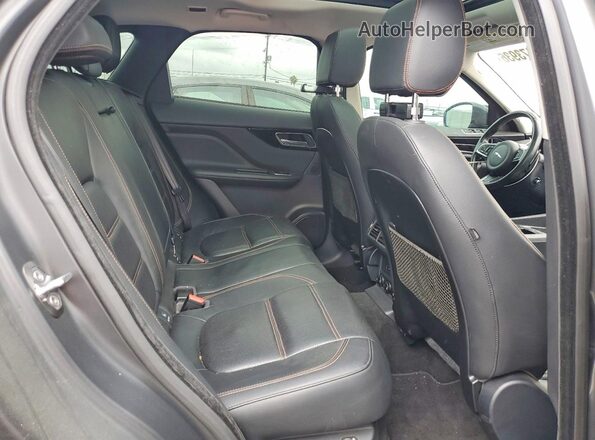 SADCK2FN3JA297951 2018 JAGUAR F-PACE Gray Вид задньої частини салону