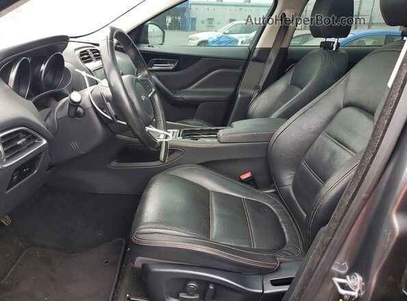 SADCK2FN3JA297951 2018 JAGUAR F-PACE Gray Вид салону спереду