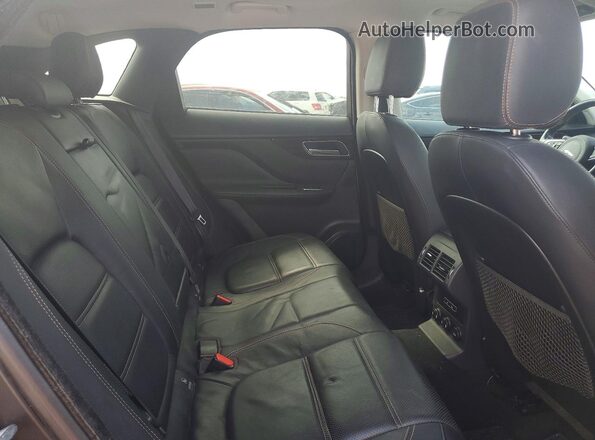 SADCK2FX2JA269673 2018 JAGUAR F-PACE Silver უკანა სალონის ხედი