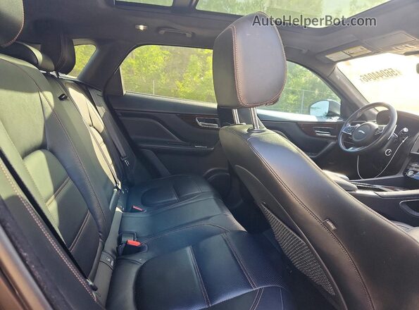 SADCK2FX3KA609575 2019 JAGUAR F-PACE Black უკანა სალონის ხედი