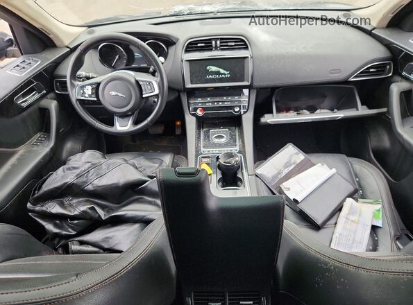 SADCK2GX5LA637474 2020 JAGUAR F-PACE Blue Dashboard view