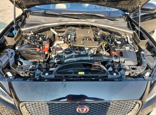 SADCK2GXXLA637521 2020 JAGUAR F-PACE Black Vista del compartimento del motor