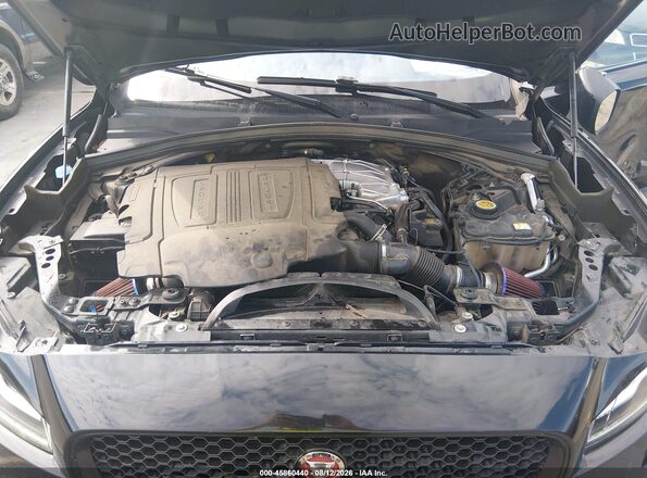 SADCL2BV1HA882430 2017 JAGUAR F-PACE Black უკანა ხედი