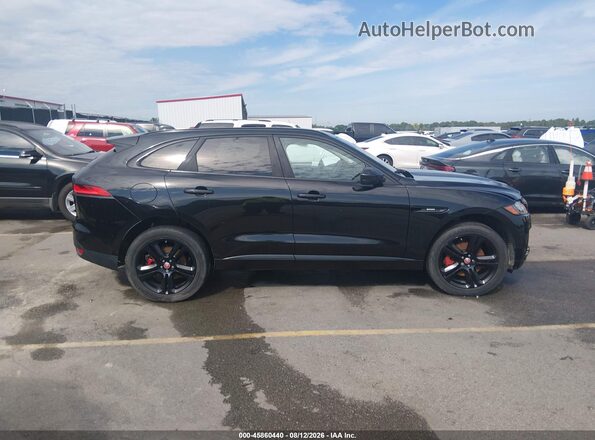 SADCL2BV1HA882430 2017 JAGUAR F-PACE Black უკანა სალონის ხედი
