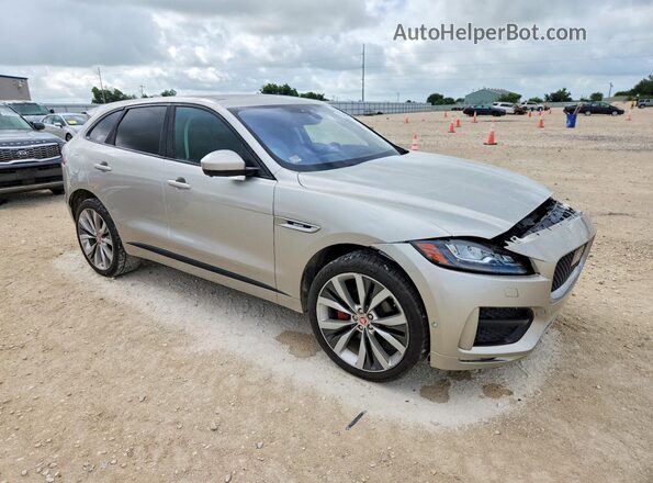 SADCL2BV2HA074832 2017 JAGUAR F-PACE Gold Front right