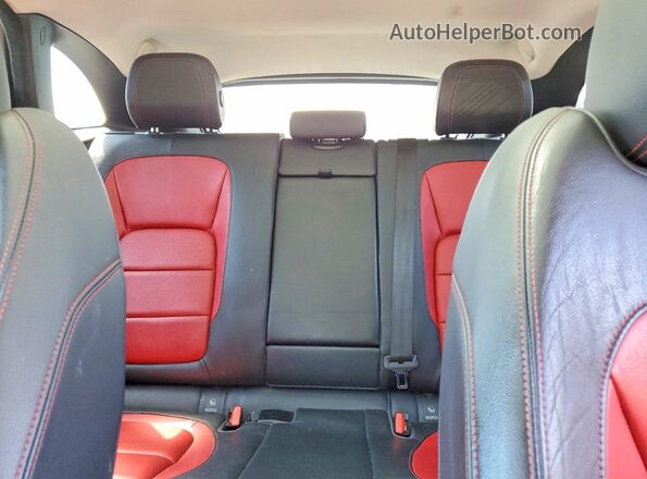 SADCL2BV5HA894709 2017 JAGUAR F-PACE Red Vista de los asientos traseros