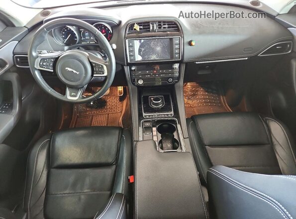 SADCL2EV6JA259113 2018 JAGUAR F-PACE Gray წინა პანელის ხედი