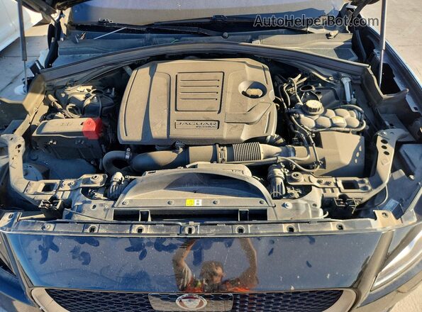 SADCL2FX8JA262689 2018 JAGUAR F-PACE Black Vista interior trasera