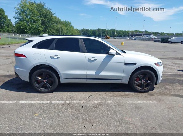 SADCM2FV6JA261035 2018 JAGUAR F-PACE Белый Вид задней части салона
