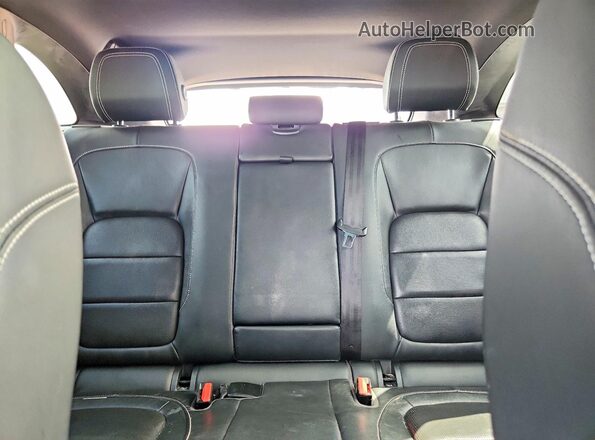 SADCM2FV7JA328421 2018 JAGUAR F-PACE Gray Вид задніх сидінь
