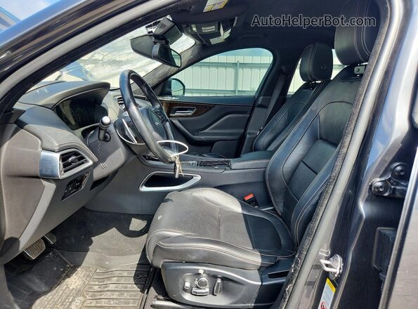 SADCM2FV7JA328421 2018 JAGUAR F-PACE Gray Вид салону спереду