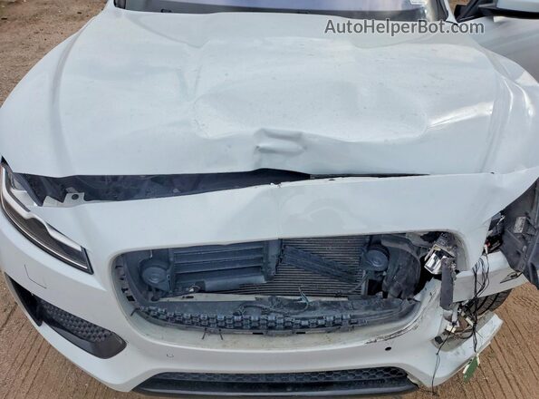 SADCM2FVXLA656600 2020 JAGUAR F-PACE White Engine compartment view