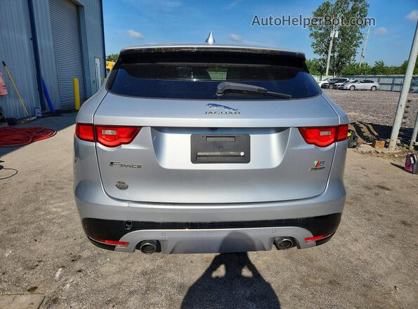 SADCP2BV7HA063829 2017 JAGUAR F-PACE Серебряный Вид сзади