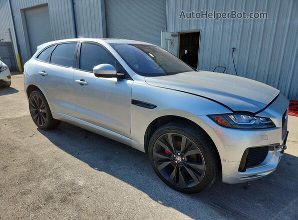 SADCP2BV7HA063829 2017 JAGUAR F-PACE Серебряный Передняя правая четверть
