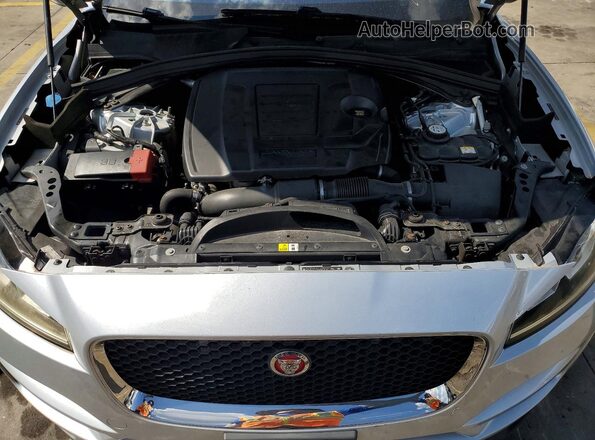 SADCS2FX2JA279121 2018 JAGUAR F-PACE Серебряный Вид подкапотного пространства