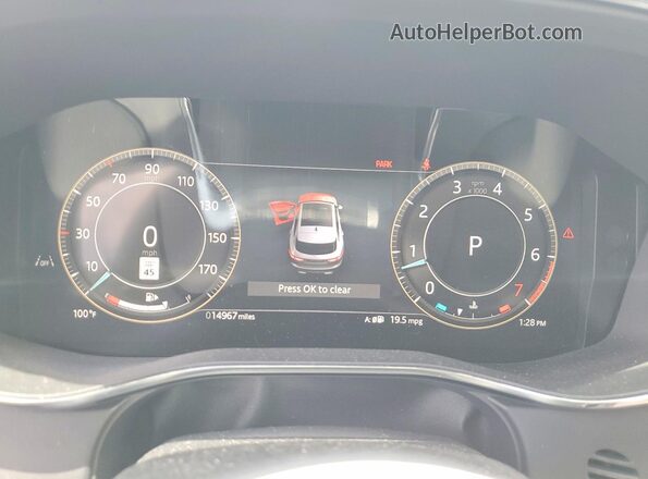 SADCT2EXXSA743465 2025 JAGUAR F-PACE Gray 