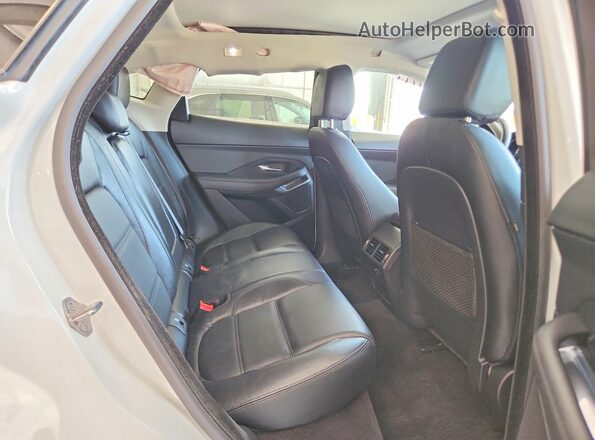 SADFJ2FX2K1Z47923 2019 JAGUAR E-PACE White Вид задньої частини салону