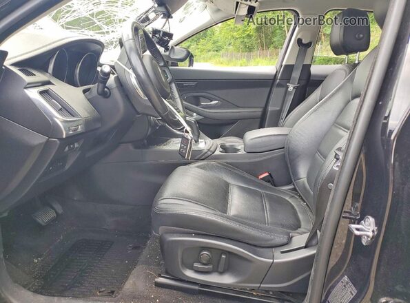 SADFP2FX6L1Z84201 2020 JAGUAR E-PACE Black Вид салону спереду