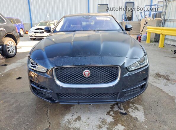 SAJAD4BN8HA952227 2017 JAGUAR XF Black Widok z przodu