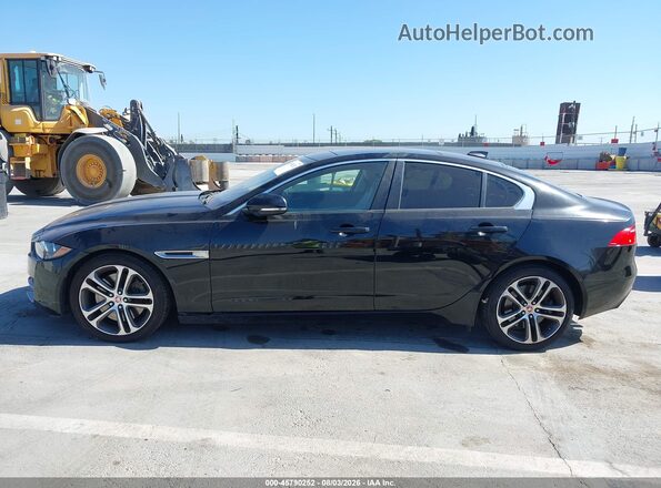 SAJAD4BV1HCP11467 2017 JAGUAR XF Black 