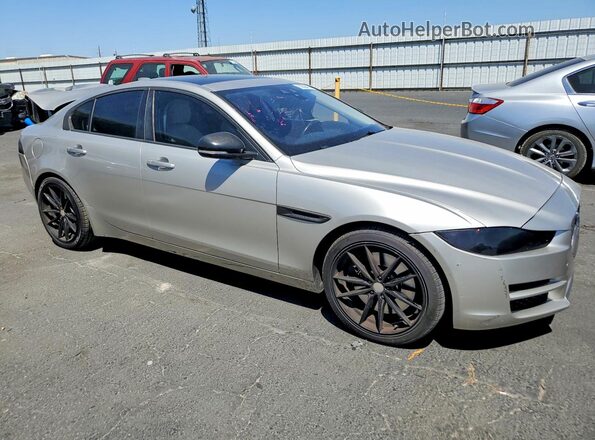 SAJAD4BV3HA954838 2017 JAGUAR XF Silver Передня права чверть