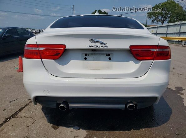 SAJAD4FX4JCP25543 2018 JAGUAR XF White Vista trasera
