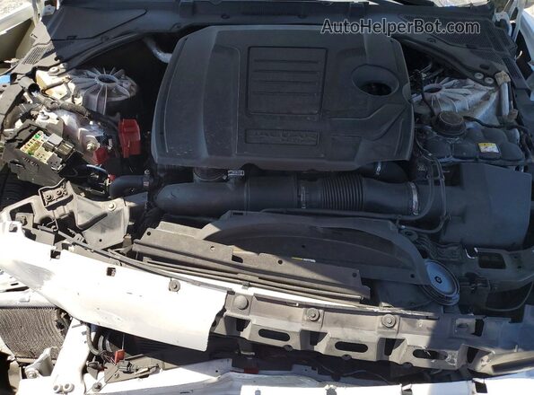 SAJAD4FX7KCP47943 2019 JAGUAR XF White Widok wnętrza z tyłu