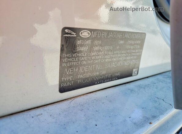 SAJAD4FX7KCP47943 2019 JAGUAR XF White Widok komory silnika