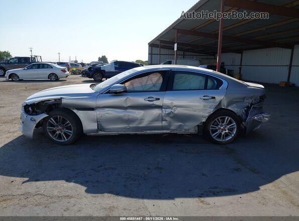SAJAD4FX8JCP25318 2018 JAGUAR XF Silver Vista interior de 360 grados