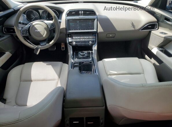 SAJAD4FX9KCP52190 2019 JAGUAR XF Blue წინა პანელის ხედი
