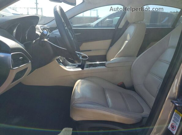 SAJAE4BV4HA962251 2017 JAGUAR XF Gray Vista interior delantera