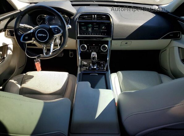 SAJAE4FX6LCP64165 2020 JAGUAR XF Угольный Вид панели приборов
