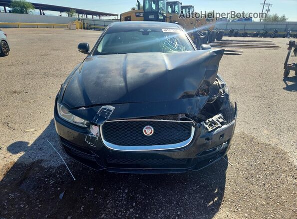 SAJAE4FX8JCP25638 2018 JAGUAR XF Black Widok z przodu