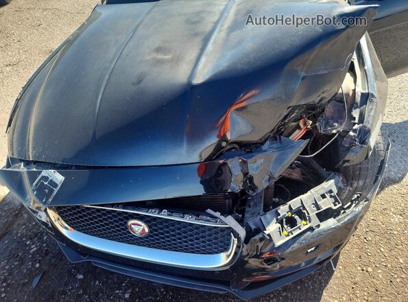 SAJAE4FX8JCP25638 2018 JAGUAR XF Black Widok wnętrza z tyłu