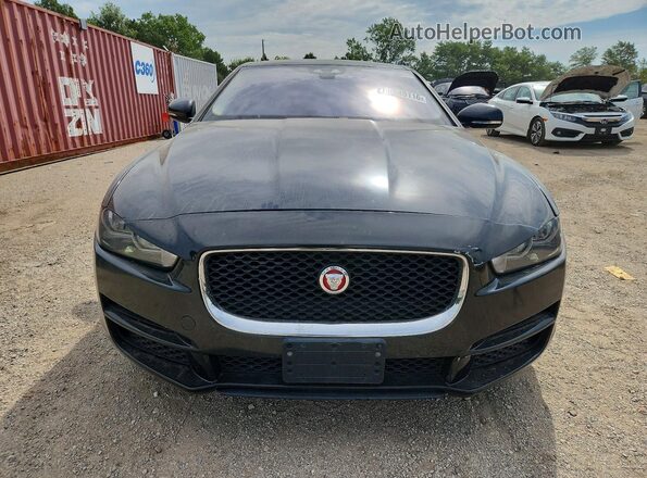 SAJAR4BG2HA975280 2017 JAGUAR XF Black Вид спереду