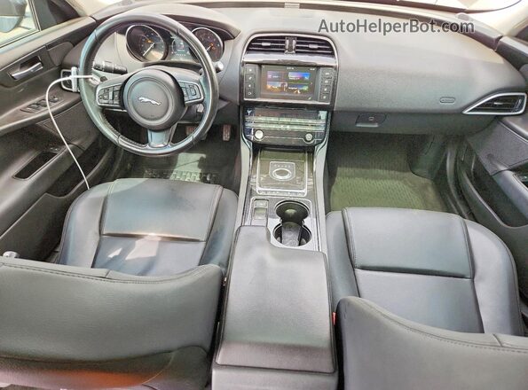 SAJAR4BG2HA975280 2017 JAGUAR XF Black Вид панелі приладів