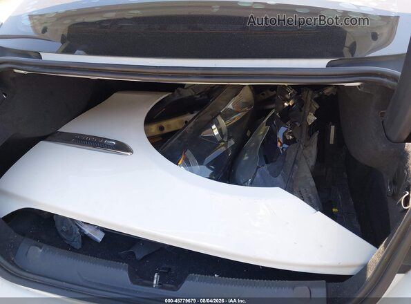 SAJAR4BG7HA976795 2017 JAGUAR XF White Vista interior trasera