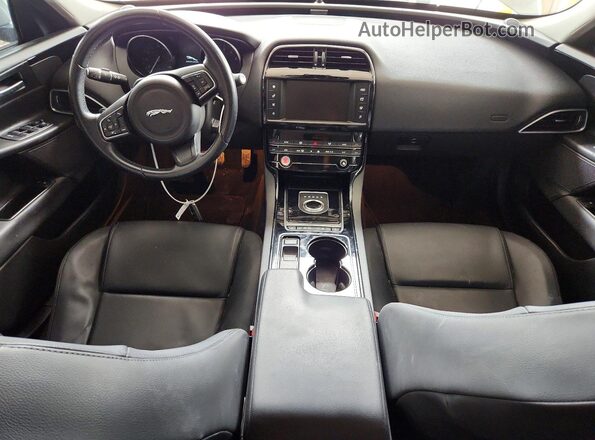 SAJAR4BGXHA976208 2017 JAGUAR XF Gray Vista del salpicadero