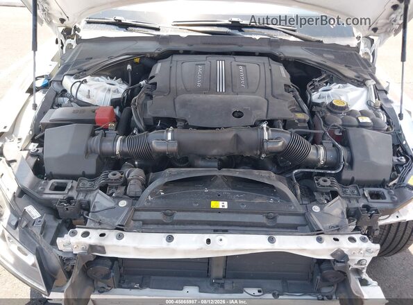 SAJBD4BVXHCY44572 2017 JAGUAR XF White Widok z tyłu
