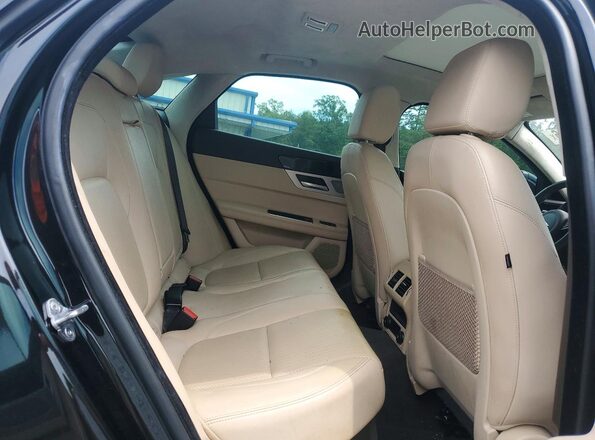 SAJBE4FX9LCY84675 2020 JAGUAR XF Black Vista de los asientos traseros
