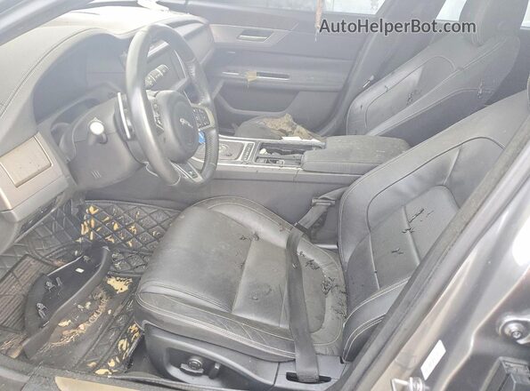 SAJBF4FN9JCY53497 2018 JAGUAR XF Серый Вид салона спереди