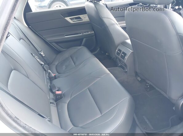 SAJBJ4FXXLCY86317 2020 JAGUAR XF Silver Vista de la etiqueta del VIN