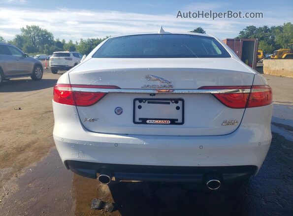 SAJBN4EV9JCY53312 2018 JAGUAR XF White Widok z tyłu