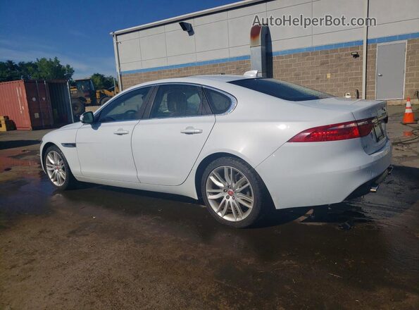 SAJBN4EV9JCY53312 2018 JAGUAR XF White Tył lewy