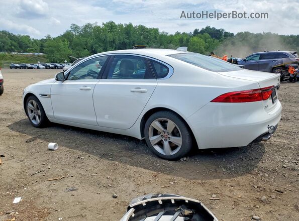 SAJBR4BN2HCY42624 2017 JAGUAR XF White Tył lewy